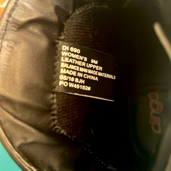 Gorgeous Real Leather Dingo Cactus 🌵 Moon 🌙 Cowgirl Boots 👢 Woman’s size 9 - Picture 7 of 10